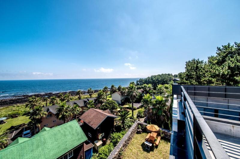 Hostal Sea And Wave Seogwipo Exterior foto