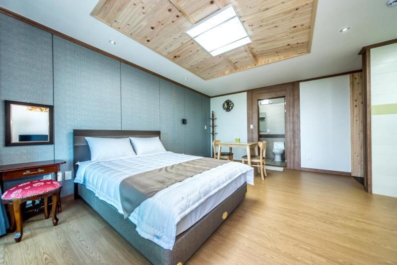 Hostal Sea And Wave Seogwipo Exterior foto