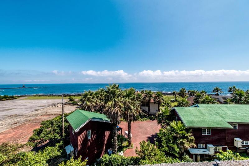 Hostal Sea And Wave Seogwipo Exterior foto