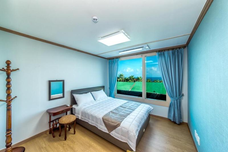 Hostal Sea And Wave Seogwipo Exterior foto